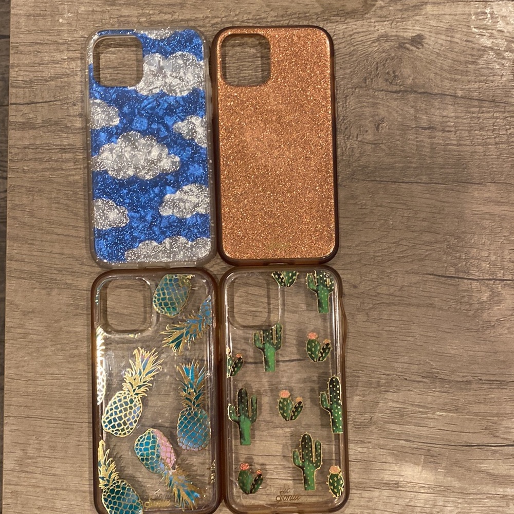 iPhone 11 Pro phone cases (Set of 4)